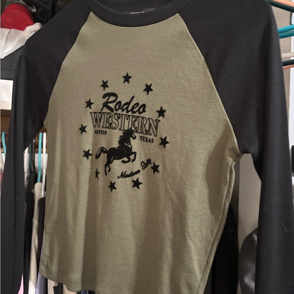 Forever 21 Rodeo Western Raglan Shirt - Black and Olive